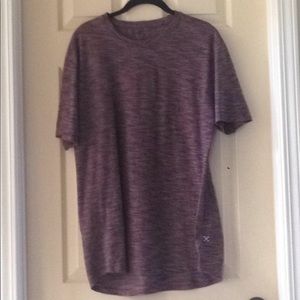 Lululemon workout shirt